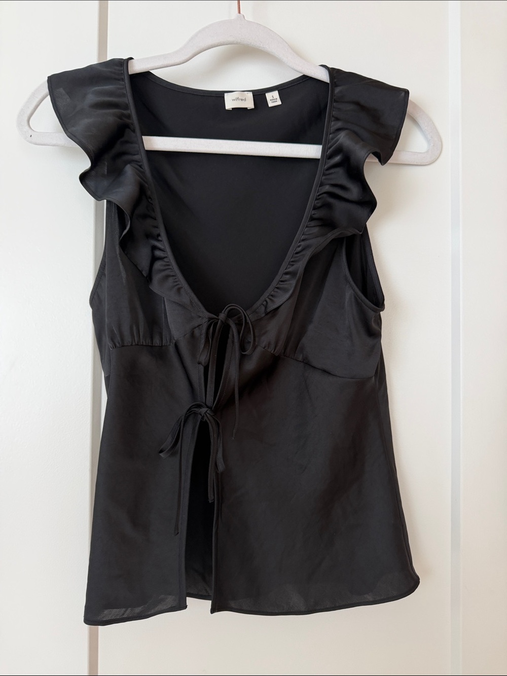 Wilfred Black Ruffle Tie-Front Camisole